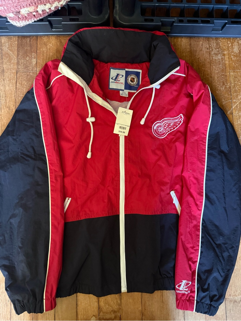 Vintage NHL Red Wings Jacket NWT Rare